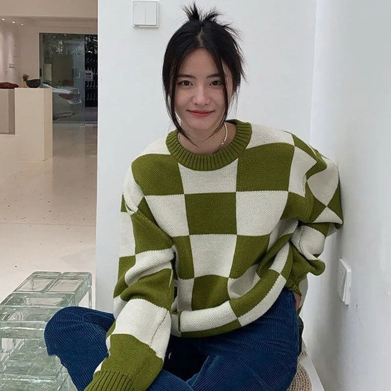 Checkered Sweater With Round Neck