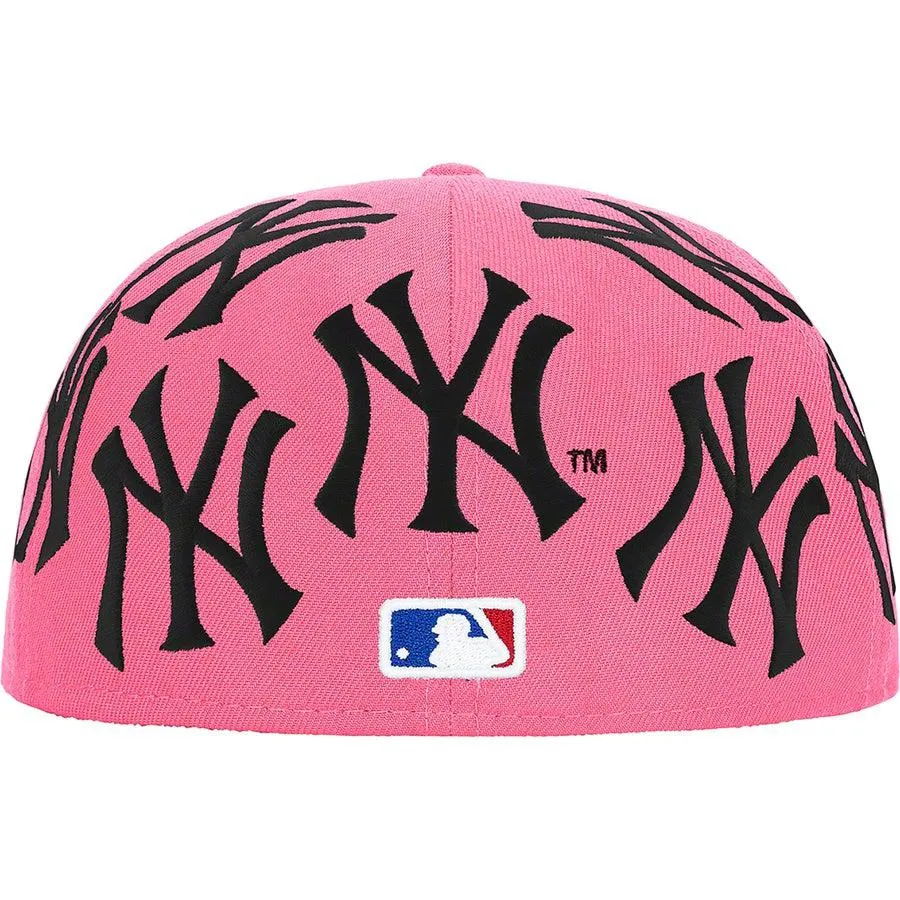 Supreme/New York Yankees Box Logo New Era (Pink)