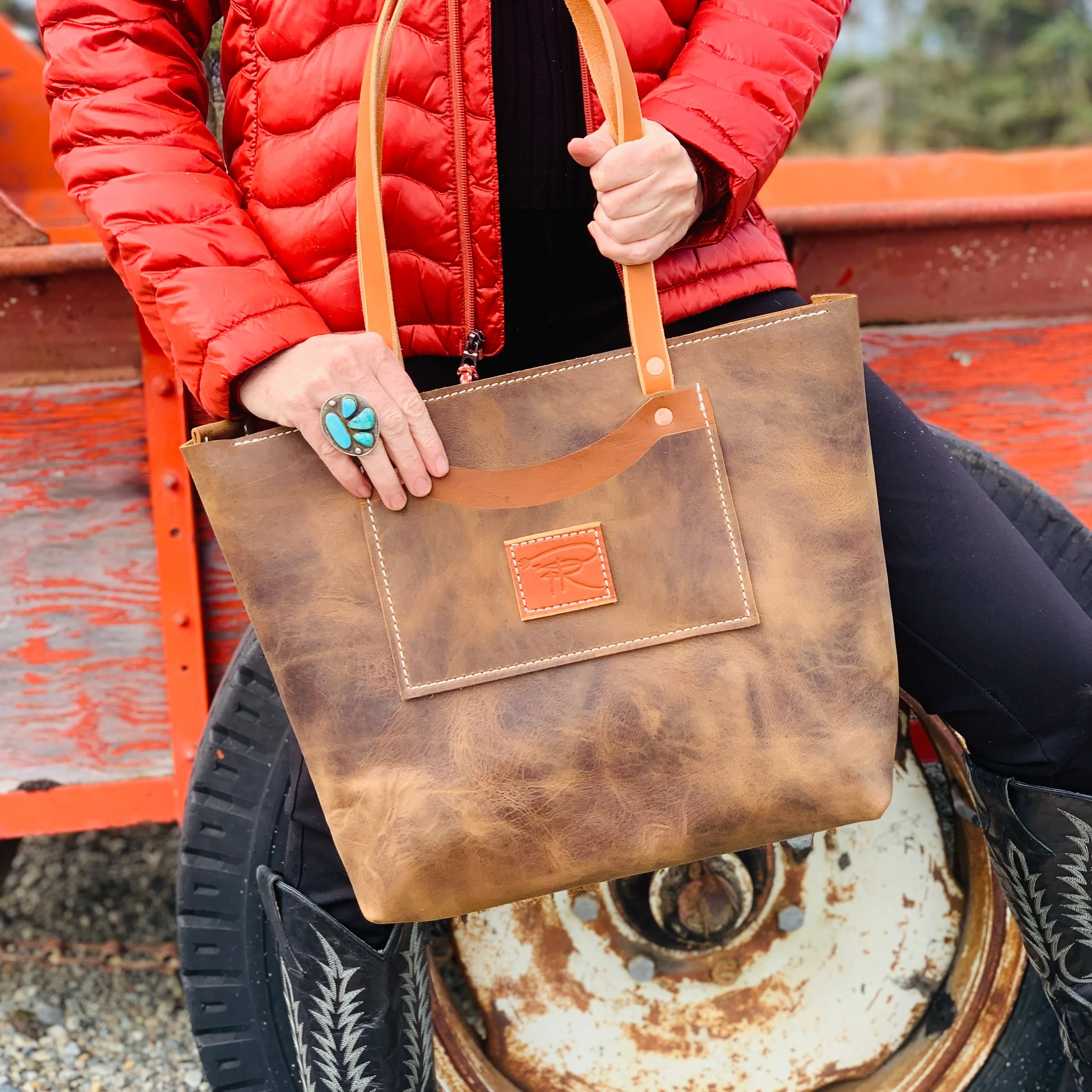 THE LONESTAR Brown Leather Tote Bag with Zipper